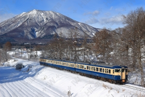 銀世界の信濃路鉄道旅行