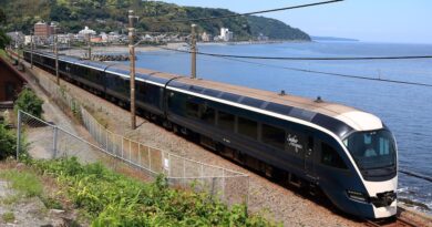 JR東日本E261系電車