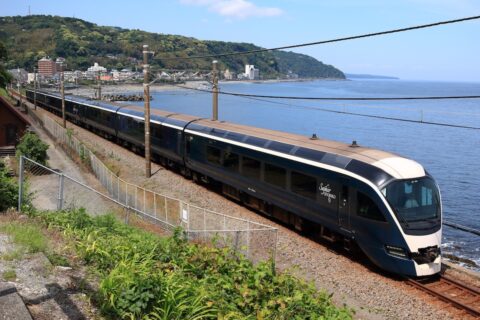 JR東日本E261系電車
