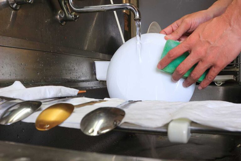 皿洗いシンクの写真素材