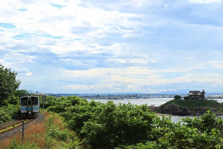 うみねこラインで八戸旅の写真素材